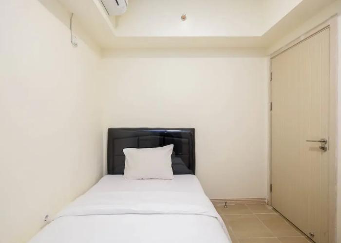 Cozy 2Br At Meikarta Apartment