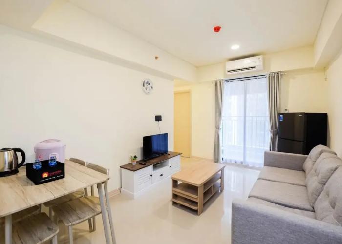 Cozy 2Br At Meikarta Apartment