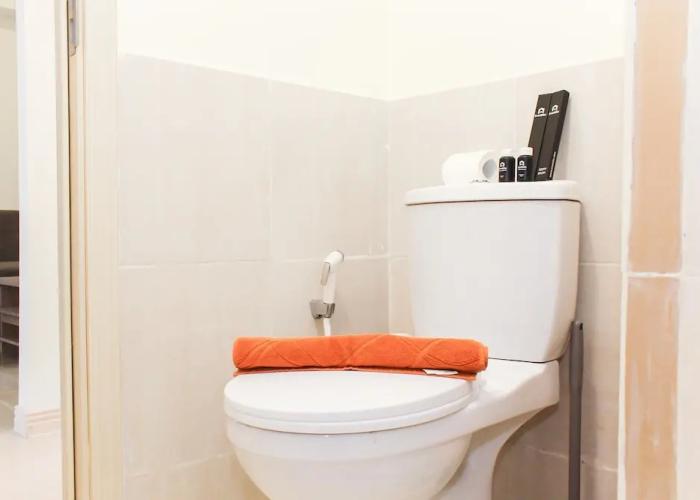 Spacious and Well Appointed 2BR at Meikarta Apartment