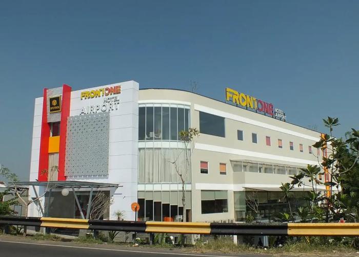 Front One Hotel Airport Solo