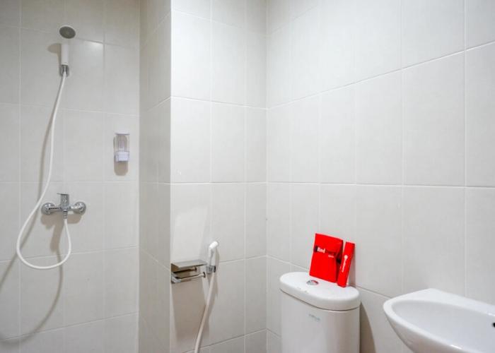 RedDoorz Apartment near Exit Toll Colomadu