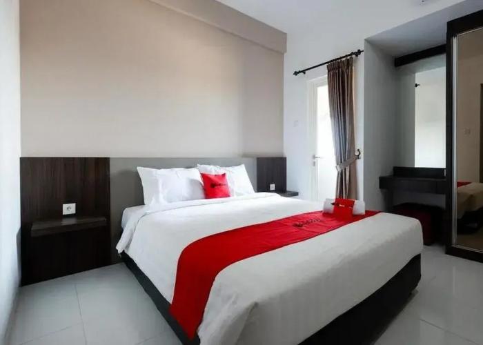 RedDoorz Apartment near Exit Toll Colomadu
