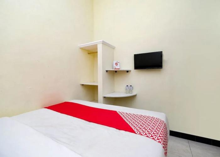 Oyo 2258 Santana Guest House