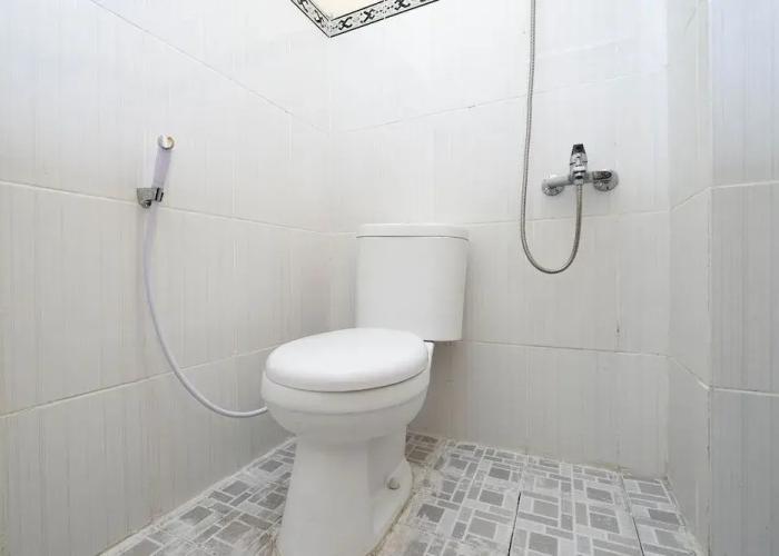 Oyo 2258 Santana Guest House