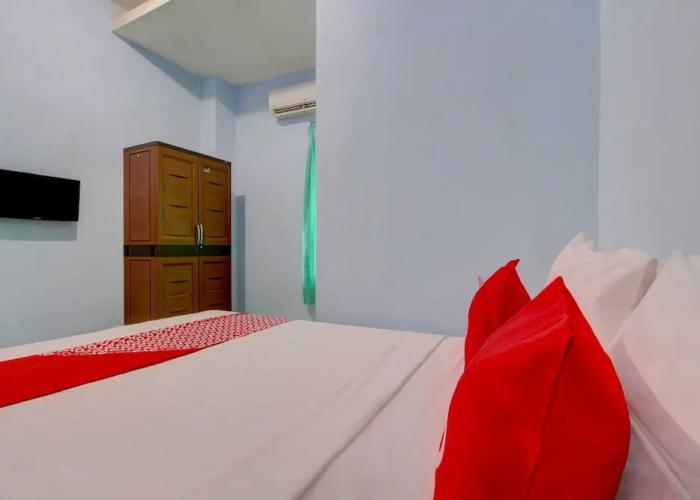 Super OYO 93012 Griya Kencana Asri Syariah