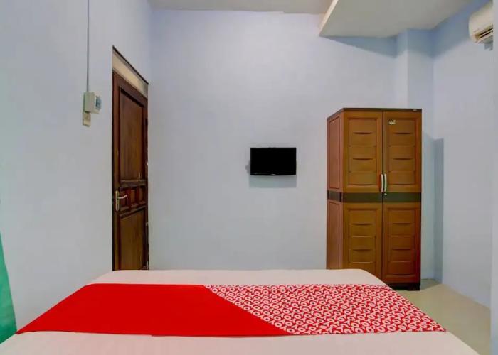 Super OYO 93012 Griya Kencana Asri Syariah