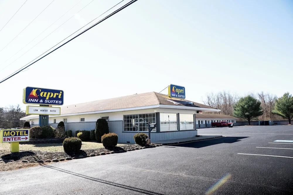 Capri inn and Suites