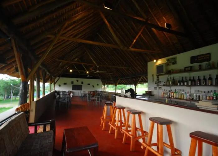 Bwana Tembo Safari Lodge