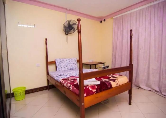 Leosim Hotel