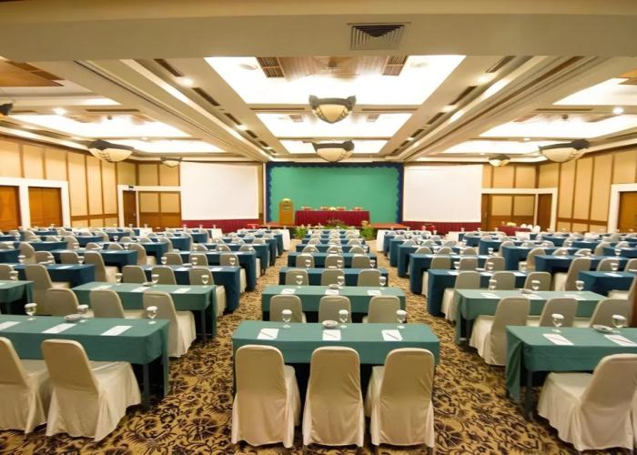 Dwangsa Hotel Solo