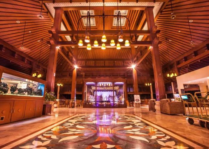 Lorin Solo Hotel