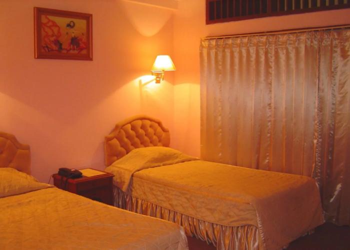Komajaya Komaratih Hotel