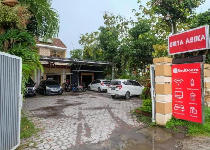 RedDoorz Syariah @ Colomadu 2
