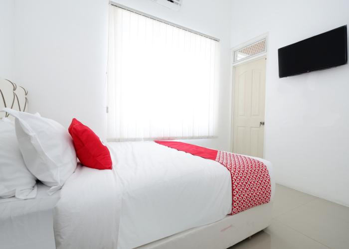 Capital O 1888 Griya RW Family Guest House