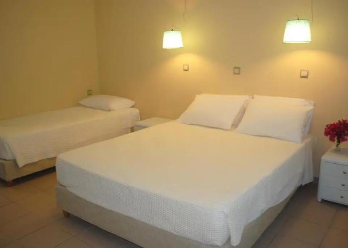 Apollonia Hotel