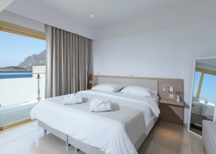 Zephyros Hotel