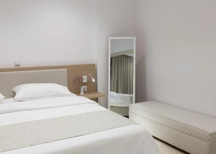 Zephyros Hotel