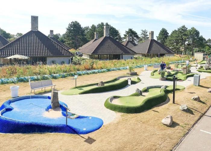 6 Person Holiday Home on a Holiday Park in Karrebaeksminde