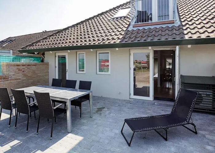 6 Person Holiday Home on a Holiday Park in Karrebaeksminde