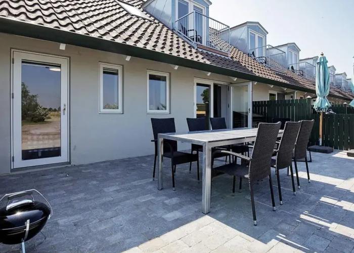 6 Person Holiday Home on a Holiday Park in Karrebaeksminde