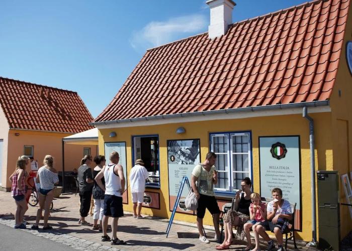 4 Person Holiday Home on a Holiday Park in Karrebaeksminde
