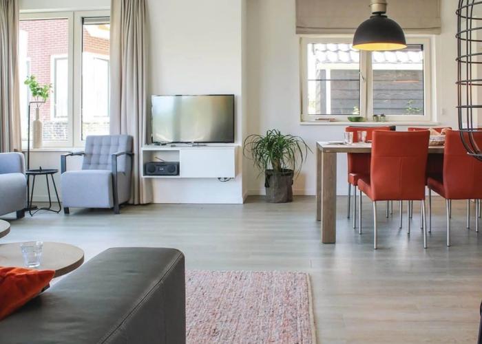 Child-friendly Villa on the Water in Friesland