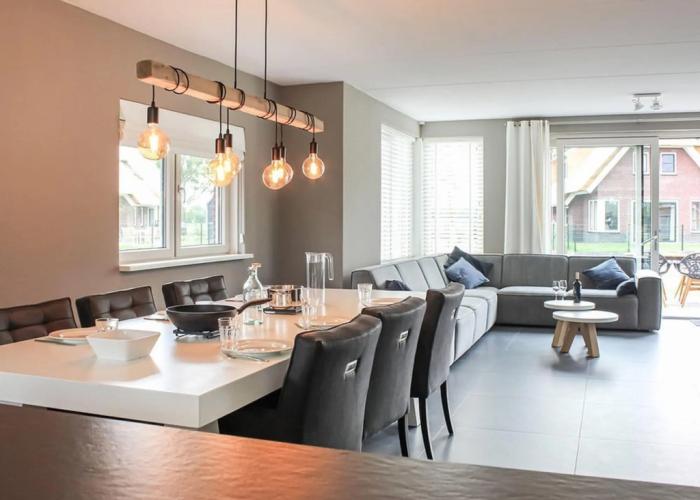 Atmospheric Villa With Nice Garden, in a Holiday Park at the Water in Friesland