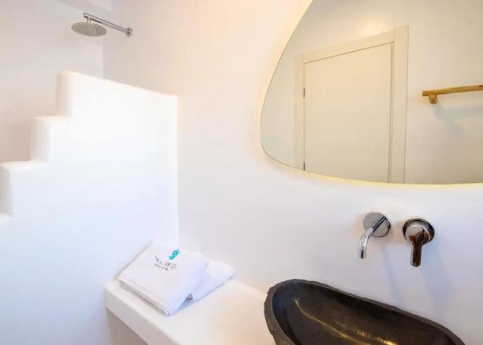 Thalasidi Luxury Suites