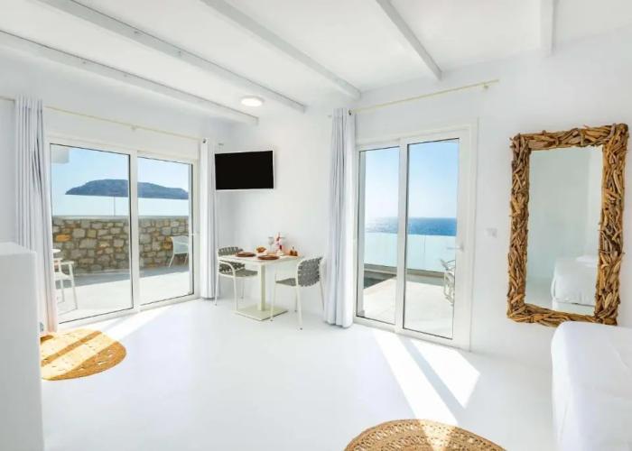 Thalasidi Luxury Suites