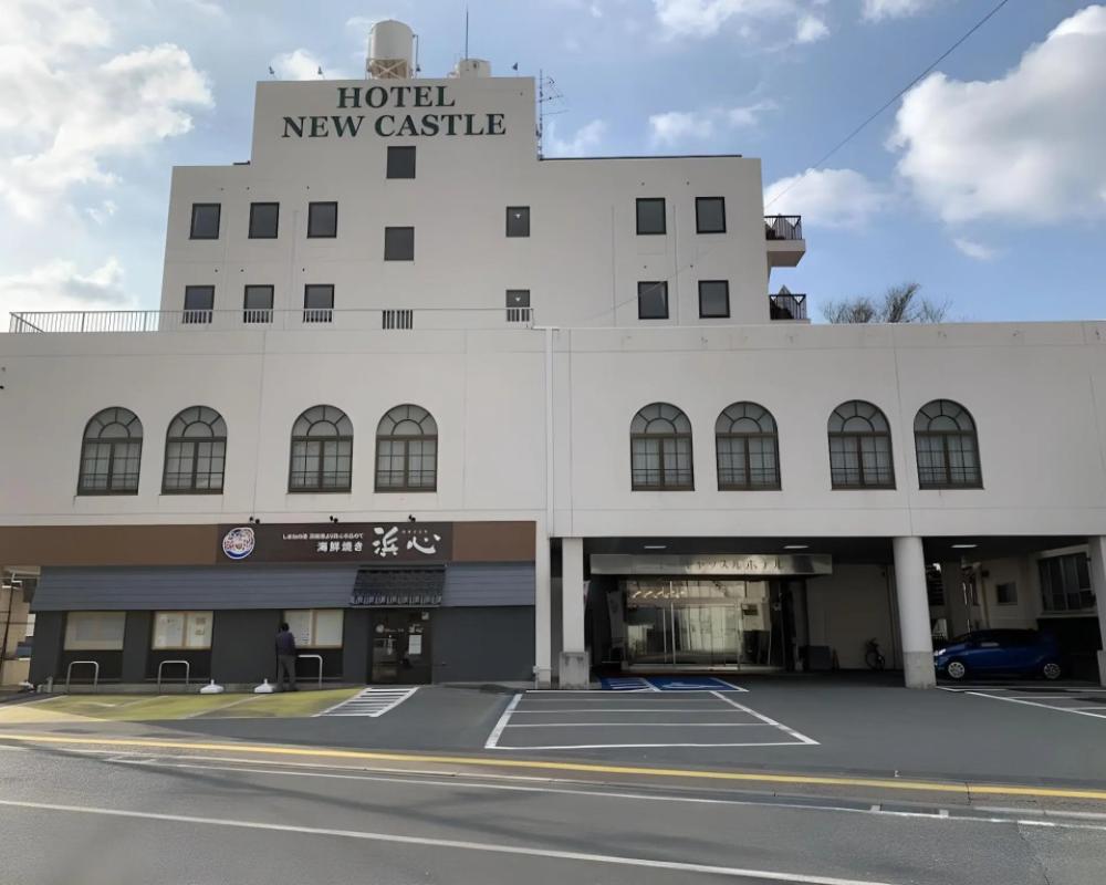 Hamada NEW Castle Hotel