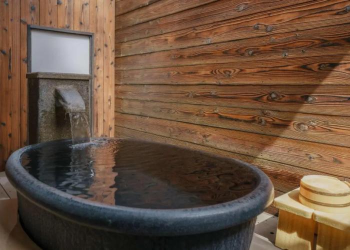 Iwami no Yu Asahi Onsen Kakureya Yukari