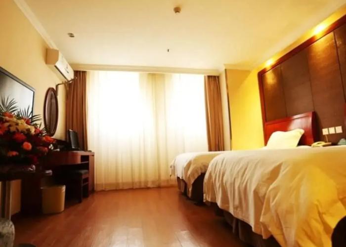 GreenTree Inn Anhui Province Anqing Guangcai Big Market Bus Terminal Business Hotel