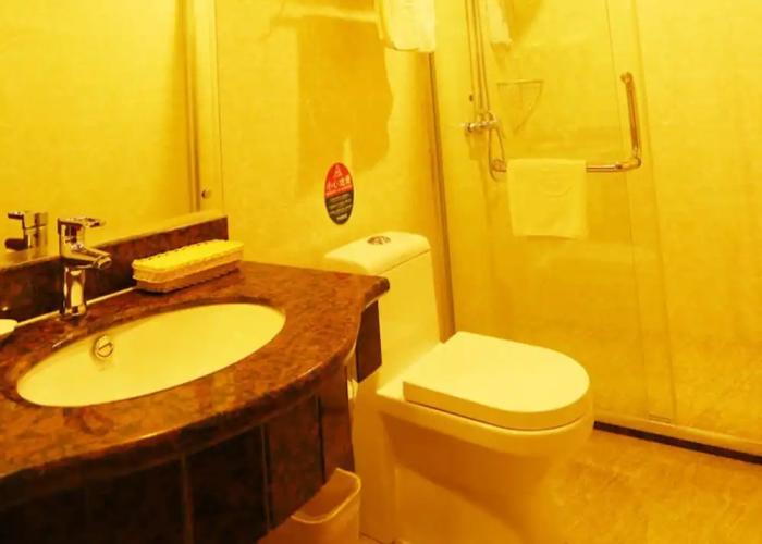 GreenTree Inn Anhui Province Anqing Guangcai Big Market Bus Terminal Business Hotel