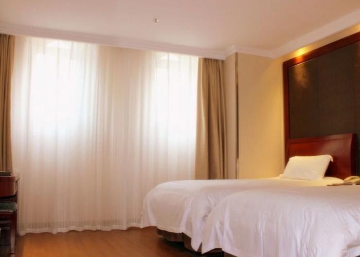 GreenTree Inn Anhui Province Anqing Guangcai Big Market Bus Terminal Business Hotel