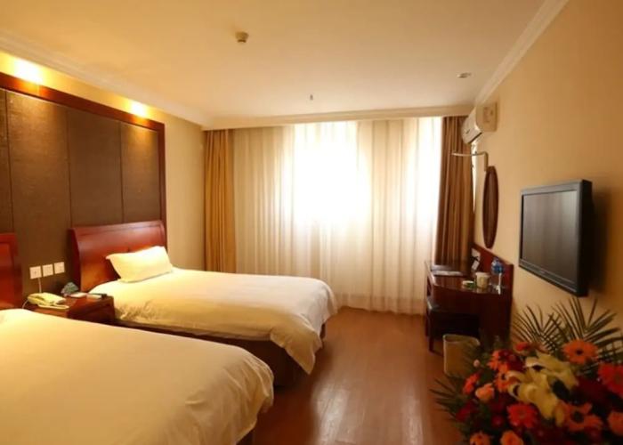 GreenTree Inn Anhui Province Anqing Guangcai Big Market Bus Terminal Business Hotel