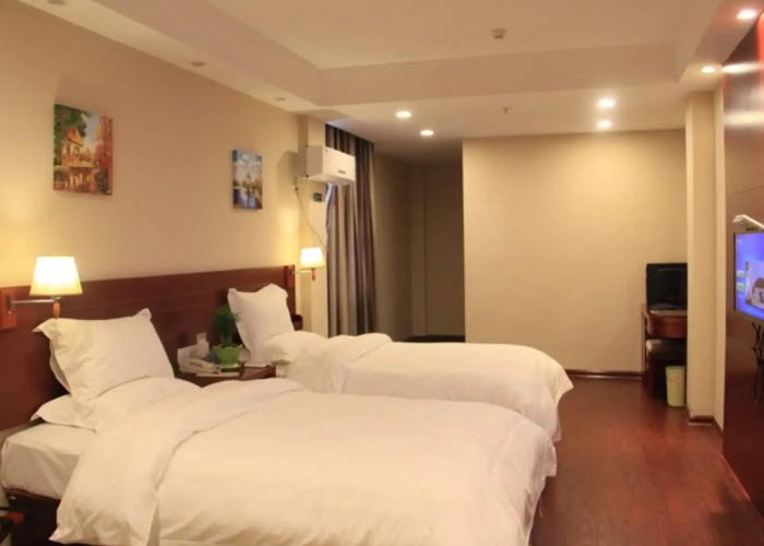 GreenTree Inn AnQing TongCheng City South ShengTang Road ShengTang International Hotel