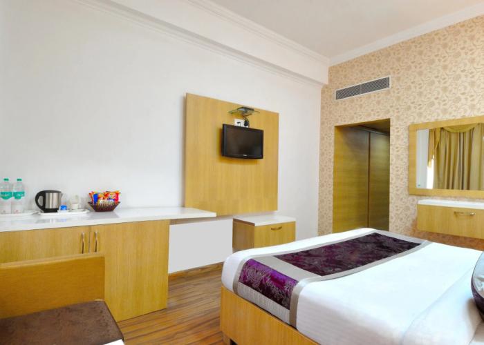 Hotel Solitaire Chandigarh