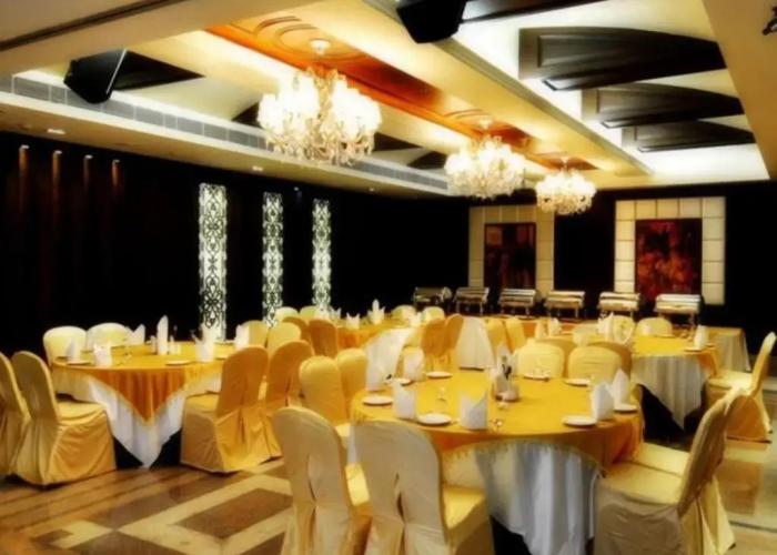 Amara Hotel Chandigarh