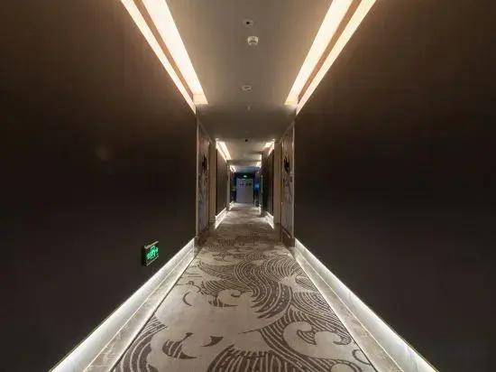 Metrical Hotel