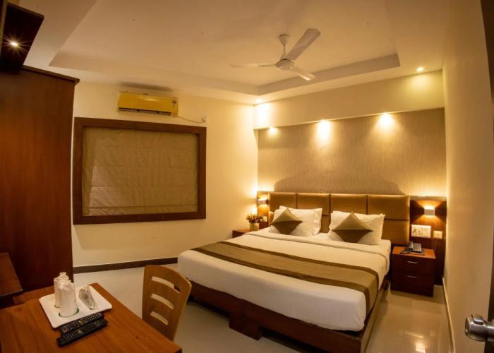 Metro Plaza Hotel