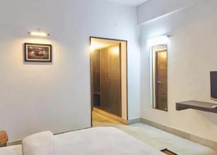 Hotel Sai Palace