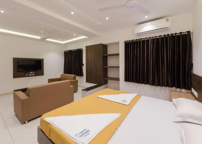 Hotel Karuna Residency