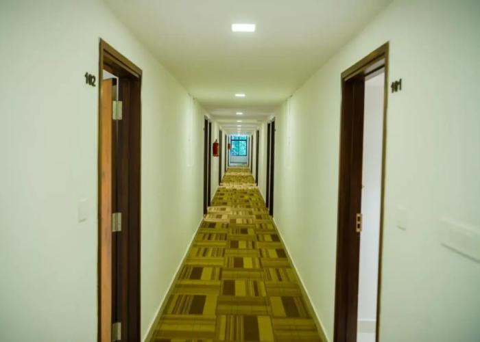 Hotel Karuna Residency