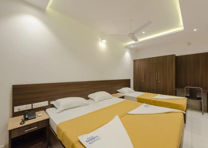Hotel Karuna Residency