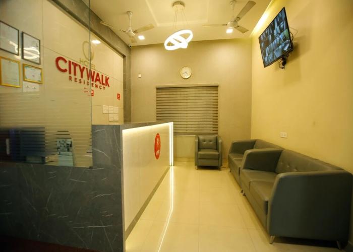 OYO 12762 Citywalk Residency