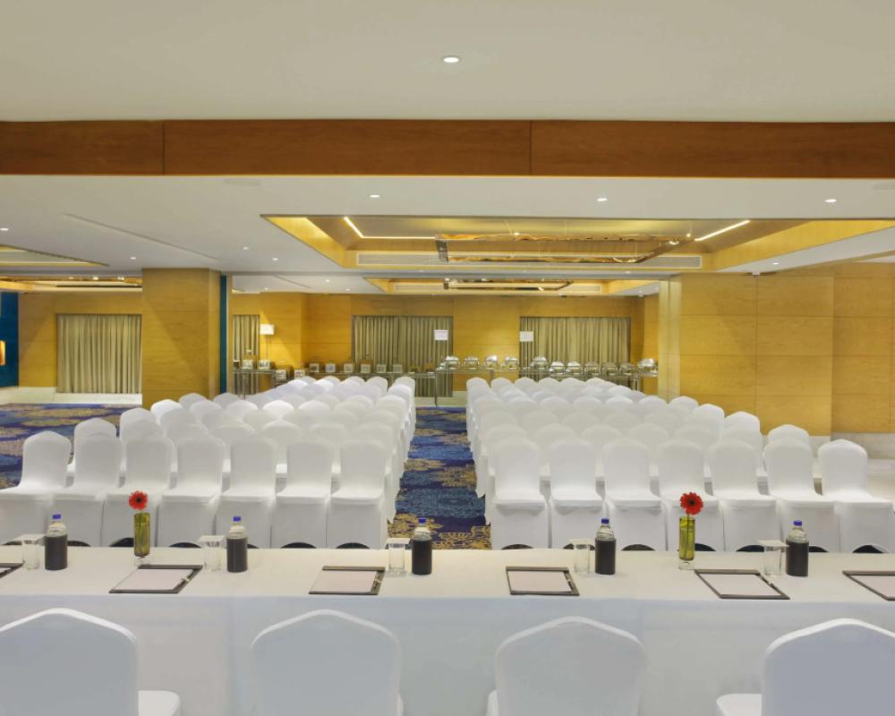 фото Radisson Blu Jammu