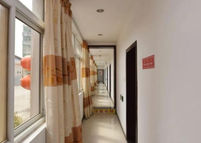 Jinse Hepan Business Hotel