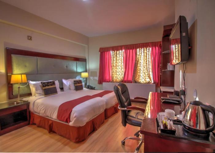 Hotel Spic N Span