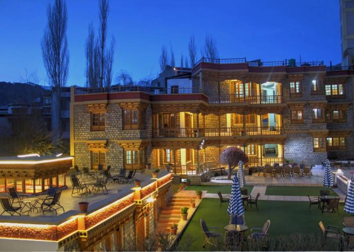 Hotel Spic N Span