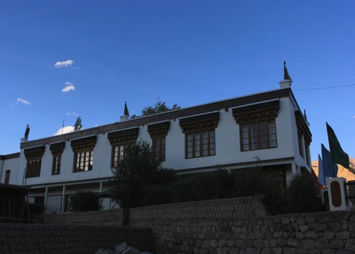 TIH Hotel Mahay Palace